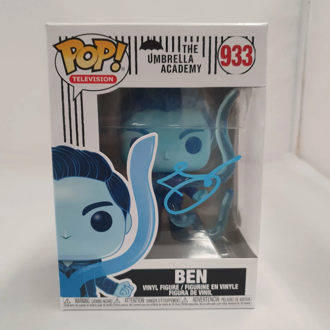 Funko The Umbrella Academy - Ben #933 Signed Pop! Vinyl 1 Funko The Umbrella Academy - Ben #933 Signed Pop! Vinyl