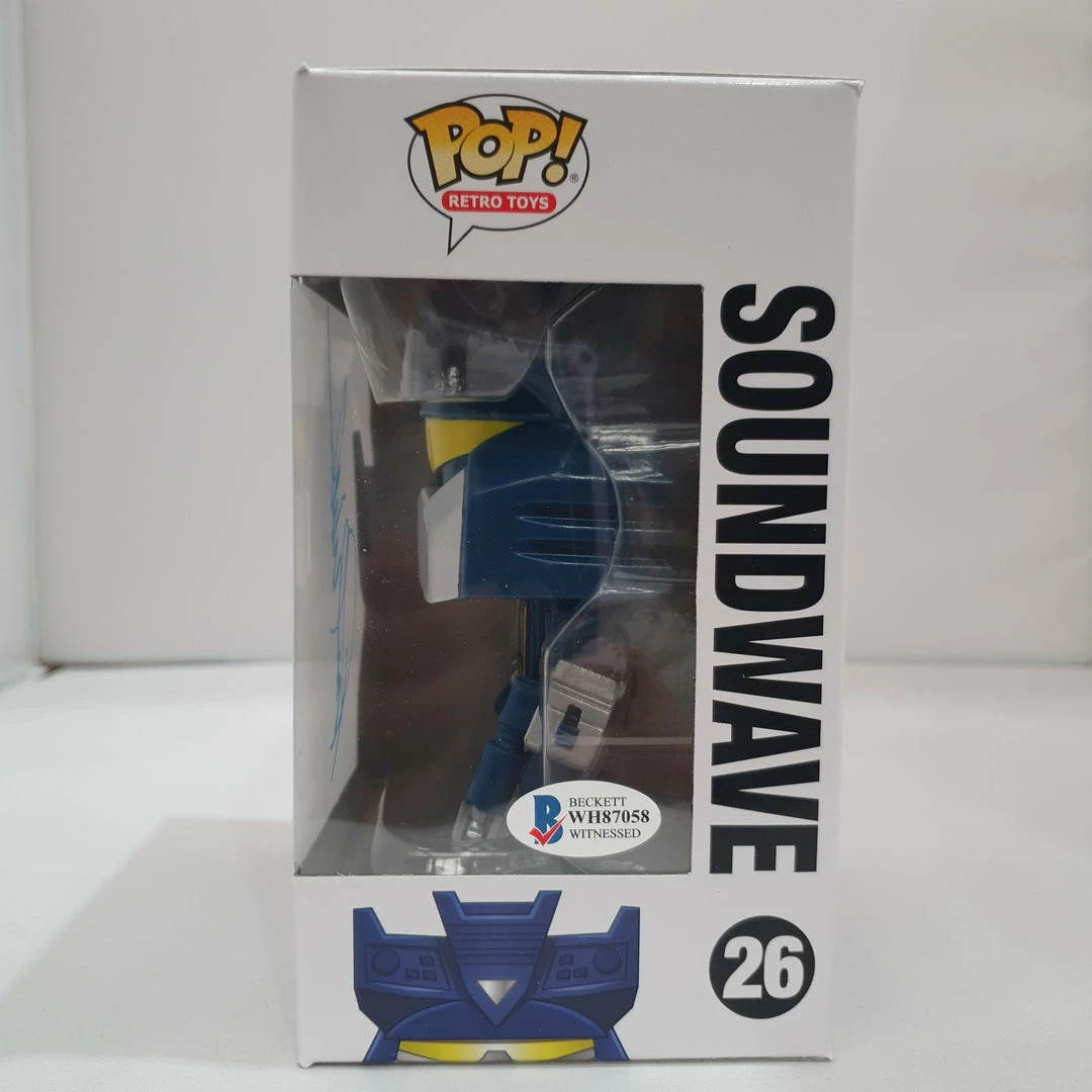 Funko Transformers - Soundwave #26 Signed Pop! Vinyl POP! Vinyls 2 Funko Transformers - Soundwave #26 Signed Pop! Vinyl POP! Vinyls