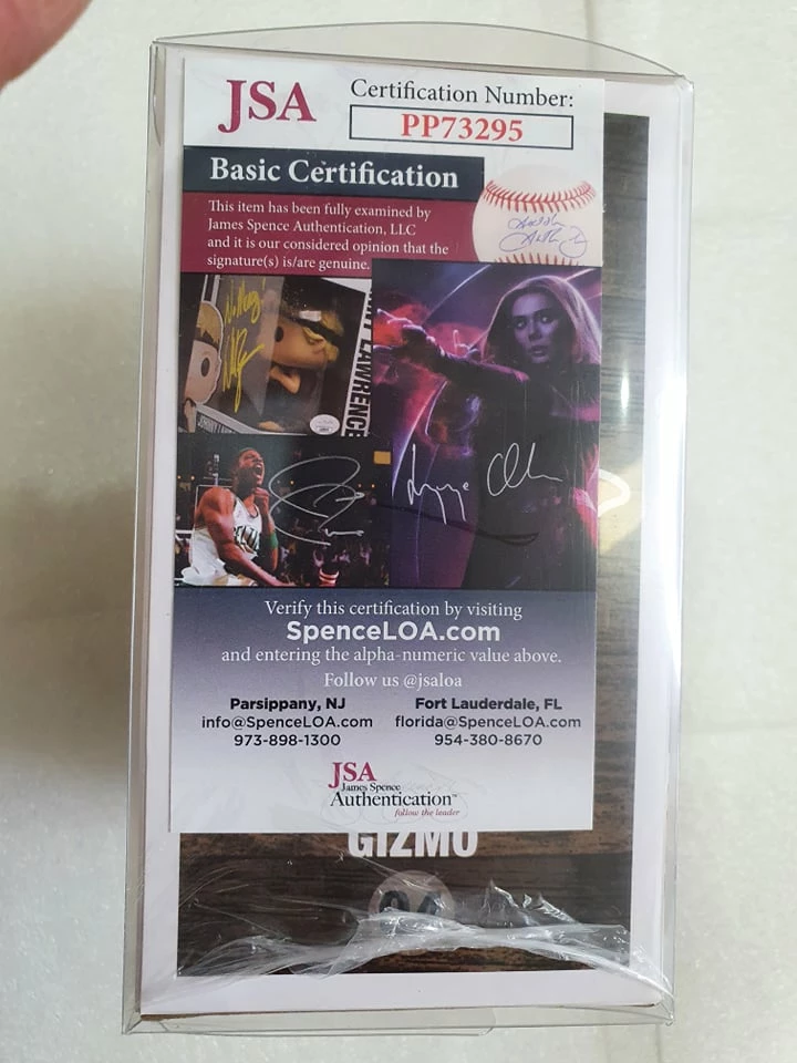 Funko Gremlins - Gizmo #04 Signed Pop! Vinyl 3 Funko Gremlins - Gizmo #04 Signed Pop! Vinyl