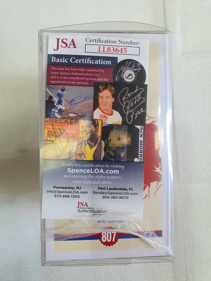 Funko Stranger Things - Lucas #807 Signed Pop! Vinyl 2 Funko Stranger Things - Lucas #807 Signed Pop! Vinyl