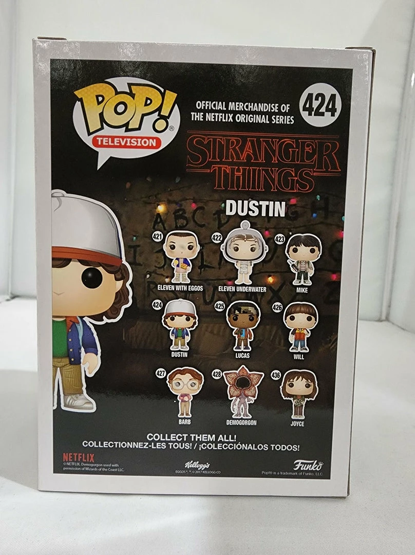 Funko POP! Vinyls Stranger Things - Dustin Brown Jacket #424 Signed Pop! Vinyl 3 Funko POP! Vinyls Stranger Things - Dustin Brown Jacket #424 Signed Pop! Vinyl