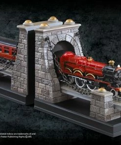 Noble Collection HARRY POTTER Hogwarts Express Bookends