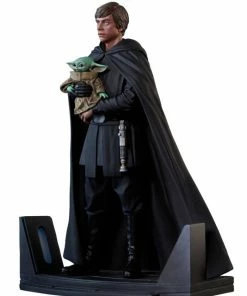 Diamond Select Toys Star Wars: The Mandalorian - Luke & Grogu Statue