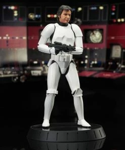 Diamond Select Toys Star Wars - Han Solo Stormtrooper Disguise Statue 8 Diamond Select Toys Star Wars - Han Solo Stormtrooper Disguise Statue