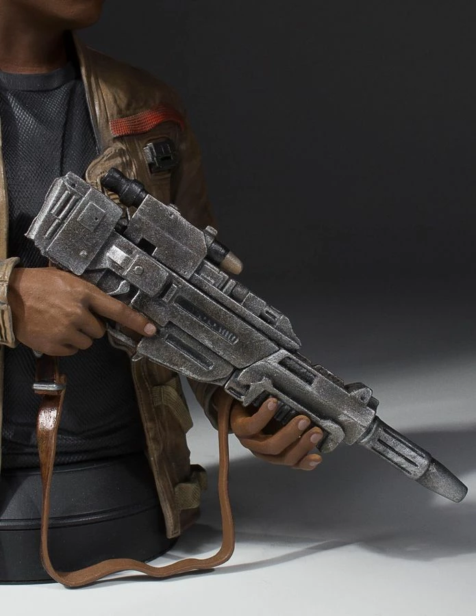 Gentle Giant Studios Star Wars - Finn Episode VII The Force Awakens Mini Bust 5 Gentle Giant Studios Star Wars - Finn Episode VII The Force Awakens Mini Bust