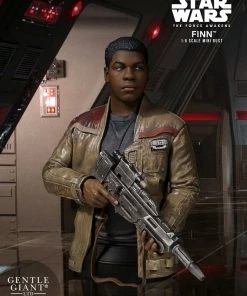 Gentle Giant Studios Star Wars - Finn Episode VII The Force Awakens Mini Bust