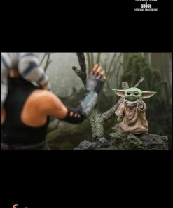 Hot Toys Star Wars: The Mandalorian - Ahsoka Tano And Grogu 1:6 Scale 12