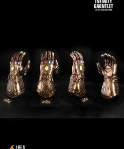 Hot Toys Avengers 3: Infinity War - Infinity Gauntlet Prop Replica