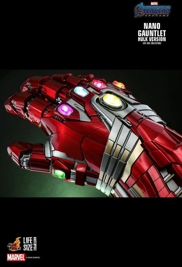 Hot Toys Avengers 4: Endgame - Nano Gauntlet (Hulk Version) 1:1 Scale Replica 2 Hot Toys Avengers 4: Endgame - Nano Gauntlet (Hulk Version) 1:1 Scale Replica