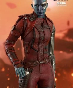 Hot Toys Avengers 4: Endgame - Nebula 12