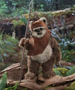 Hot Toys Star Wars - Wicket Return Of The Jedi 1:6 Scale Acton Figure 14 Hot Toys Star Wars - Wicket Return Of The Jedi 1:6 Scale Acton Figure