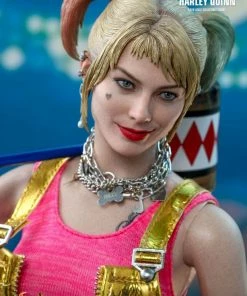 Hot Toys Birds Of Prey - Harley Quinn 1:6 Scale 12" Action Figure 15 Hot Toys Birds Of Prey - Harley Quinn 1:6 Scale 12