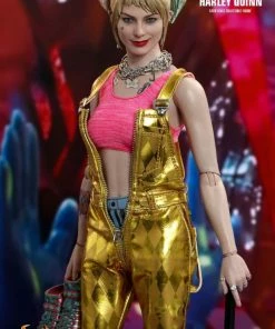 Hot Toys Birds Of Prey - Harley Quinn 1:6 Scale 12" Action Figure 22 Hot Toys Birds Of Prey - Harley Quinn 1:6 Scale 12