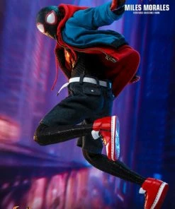 Hot Toys Spider-Man: Into The Sider-Verse - Miles Morales 1:6 Scale 12