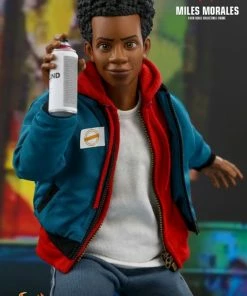 Hot Toys Spider-Man: Into The Sider-Verse - Miles Morales 1:6 Scale 12