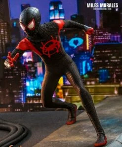 Hot Toys Spider-Man: Into The Sider-Verse - Miles Morales 1:6 Scale 12