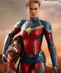 Hot Toys Avengers 4: Endgame - Captain Marvel 1:6 Scale 12