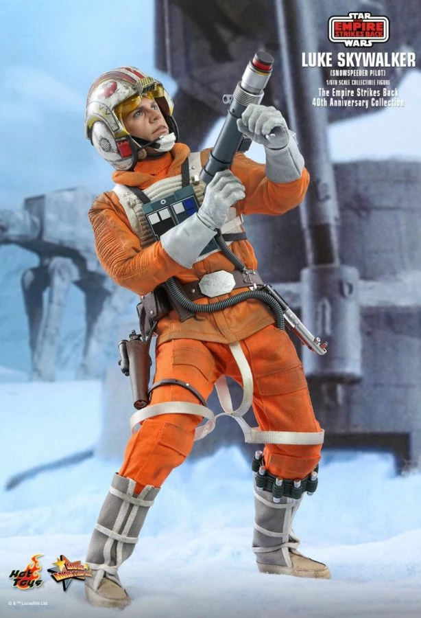 Hot Toys Star Wars - Luke Skywalker Snowspeeder Pilot 40th Anniversary 1:6 Scale 12" Action Figure 8 Hot Toys Star Wars - Luke Skywalker Snowspeeder Pilot 40th Anniversary 1:6 Scale 12" Action Figure