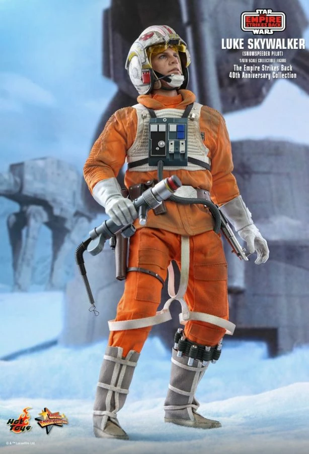 Hot Toys Star Wars - Luke Skywalker Snowspeeder Pilot 40th Anniversary 1:6 Scale 12" Action Figure 12 Hot Toys Star Wars - Luke Skywalker Snowspeeder Pilot 40th Anniversary 1:6 Scale 12" Action Figure