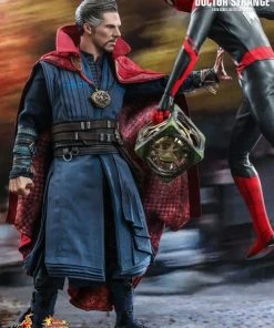 Hot Toys Spider-Man: No Way Home - Doctor Strange 1:6 Scale 12