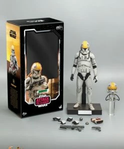 Hot Toys Star Wars - Clone Pilot Attack Of The Clones 1:6 Scale 12" Action Figure 21 Hot Toys Star Wars - Clone Pilot Attack Of The Clones 1:6 Scale 12