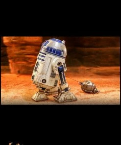Hot Toys Star Wars - R2-D2 Attack Of The Clones 1:6 Scale Action Figure 36 Hot Toys Star Wars - R2-D2 Attack Of The Clones 1:6 Scale Action Figure