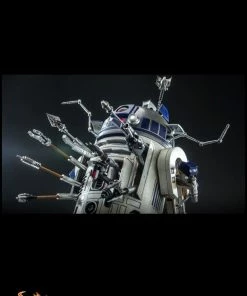 Hot Toys Star Wars - R2-D2 Attack Of The Clones 1:6 Scale Action Figure 39 Hot Toys Star Wars - R2-D2 Attack Of The Clones 1:6 Scale Action Figure