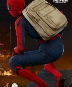 Hot Toys Spider-Man: Homecoming - Spider-Man 1:4 Scale Action Figure