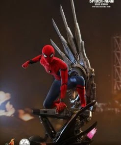 Hot Toys Spider-Man: Homecoming - Spider-Man Deluxe 1:4 Scale Action Figure