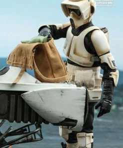 Hot Toys Star Wars: The Mandalorian - Scout Trooper & Speeder Bike 1:6 Scale Action Figure Set