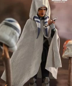 Hot Toys Star Wars: The Clone Wars - Ahsoka Tano 1:6 Scale 12