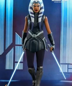 Hot Toys Star Wars: The Clone Wars - Ahsoka Tano 1:6 Scale 12