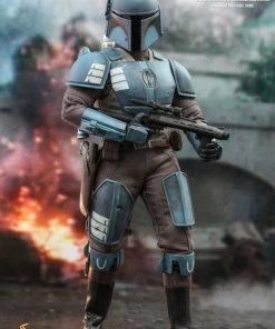 Hot Toys Star Wars: The Mandalorian - Death Watch Mandalorian 1:6 Scale 12