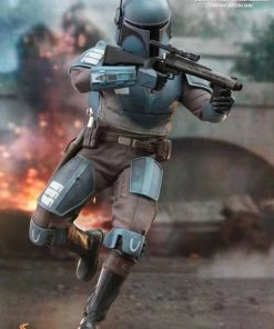Hot Toys Star Wars: The Mandalorian - Death Watch Mandalorian 1:6 Scale 12