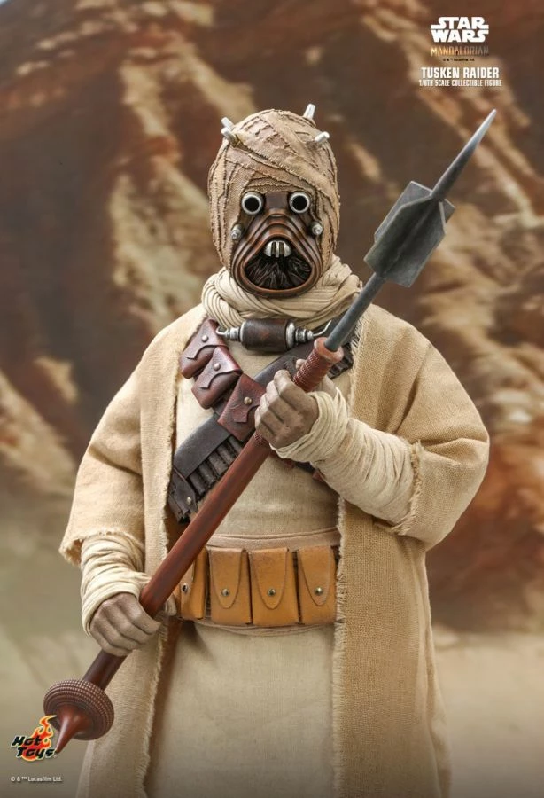Hot Toys Star Wars: The Mandalorian - Tusken Raider 1:6 Scale 12" Action Figure 2 Hot Toys Star Wars: The Mandalorian - Tusken Raider 1:6 Scale 12" Action Figure