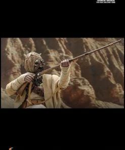 Hot Toys Star Wars: The Mandalorian - Tusken Raider 1:6 Scale 12" Action Figure 35 Hot Toys Star Wars: The Mandalorian - Tusken Raider 1:6 Scale 12