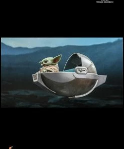 Hot Toys Star Wars: The Mandalorian - Grogu 1:6 Scale Action Figure Set