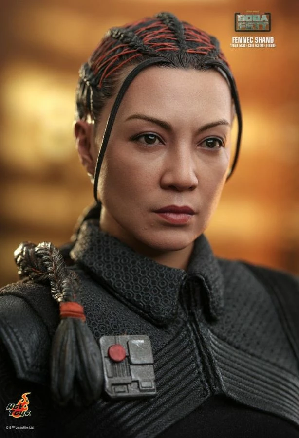 Hot Toys Star Wars: The Book Of Boba Fett - Fennec Shand 1:6 Scale 12" Action Figure 6 Hot Toys Star Wars: The Book Of Boba Fett - Fennec Shand 1:6 Scale 12" Action Figure