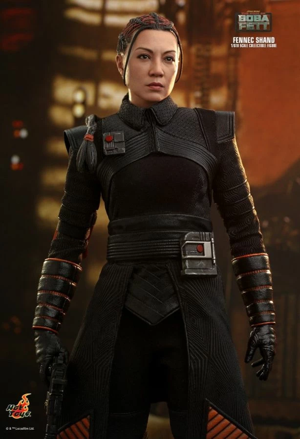 Hot Toys Star Wars: The Book Of Boba Fett - Fennec Shand 1:6 Scale 12" Action Figure 12 Hot Toys Star Wars: The Book Of Boba Fett - Fennec Shand 1:6 Scale 12" Action Figure