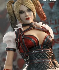 Hot Toys Batman: Arkham Knight - Harley Quinn 12