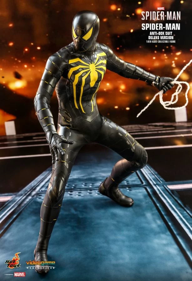 Hot Toys Spider-Man (Video Game 2018) - Anti-Ock Suit Deluxe 1:6 Scale 12" Action Figure 2 Hot Toys Spider-Man (Video Game 2018) - Anti-Ock Suit Deluxe 1:6 Scale 12" Action Figure