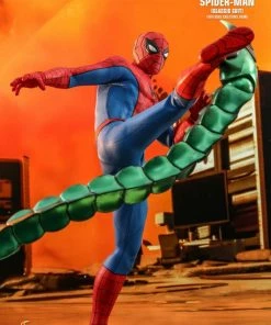 Hot Toys Spider-Man (Video Game 2018) - Spider-Man Classic Suit 1:6 Scale 12
