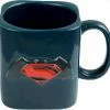Ikon Collectables Batman V Superman: Dawn Of Justice - Batman V Superman 3D Logo Mug