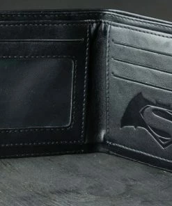 Ikon Collectables Batman V Superman: Dawn Of Justice - Movie Logo Embossed Wallet