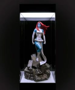 Ikon Collectibles Homeware Light-Up Acrylic Display Case 204 X 204 X 400mm