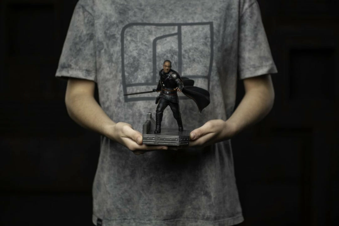 Iron Studios Star Wars: The Mandalorian - Moff Gideon 1:10 Scale Statue 2 Iron Studios Star Wars: The Mandalorian - Moff Gideon 1:10 Scale Statue