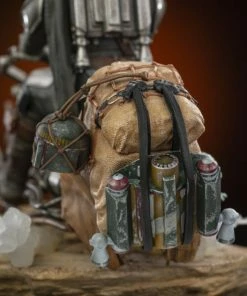 Iron Studios Star Wars: The Mandalorian - Mandalorian On Speederbike Deluxe 1:10 Scale Statue