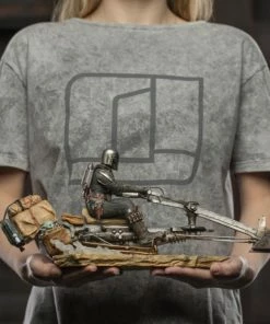 Iron Studios Star Wars: The Mandalorian - Mandalorian On Speederbike Deluxe 1:10 Scale Statue