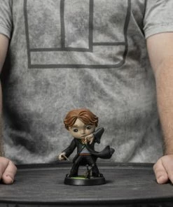 Iron Studios Harry Potter - Ron Weasley With Broken Wand Minico Vinyl Figure