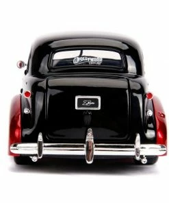 Jada Toys Betty Boop - 1939 Chevy Master Deluxe 1:24 With Figure Hollywood Ride Diecast Cars